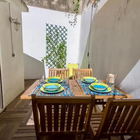 Patio Da Graca Апартаменты Лиссабон